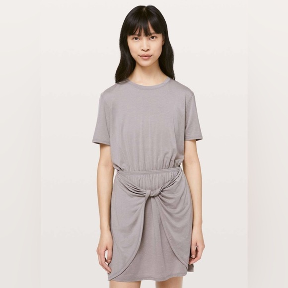 lululemon athletica Dresses & Skirts - NWT Lululemon Unwind Your Mine Dress Dark Chrome White Size 2